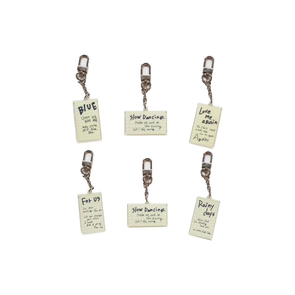 BTS MD / GOODS BTS V - LAYOVER KEYRING SET IVORY [ LAYOVER OFFICIAL MERCH MD ]