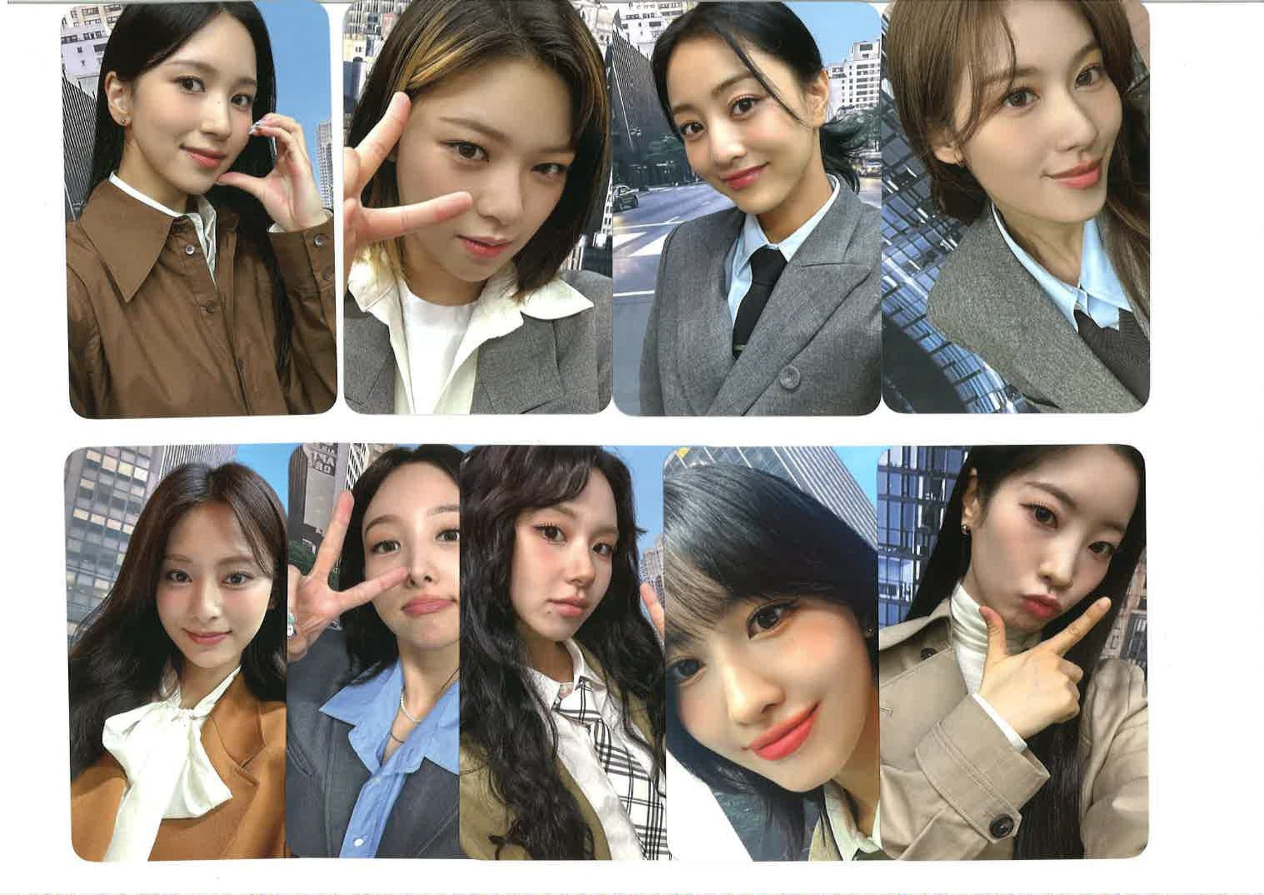 TWICE MD / GOODS TWICE - PHOTO CARD OFFICIAL SET [ TWICE SEASON’S GREETINGS 2024 TWICE NEWS ROOM WITHMUU POB ]